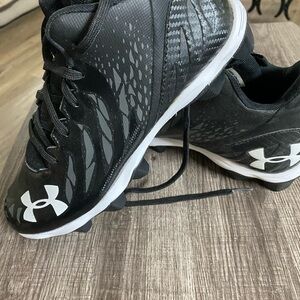 Football Cleats-Under Armour in men’s size 7-practically new. Offers welcomed!